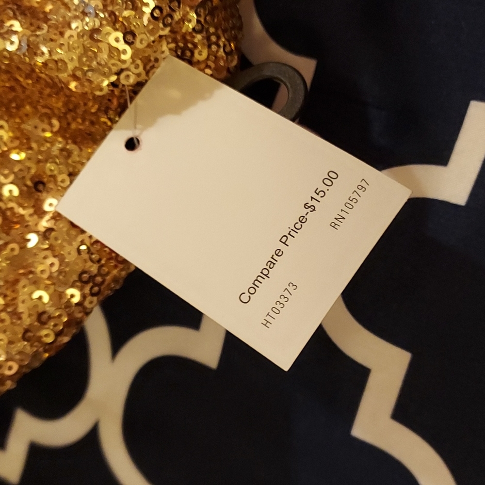 NWT- Lake Shore Drive- Gold Sequin Ball Cap (One-Size) - Picture 5 of 8